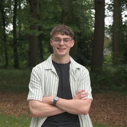 Dennis, Maker van Quotira